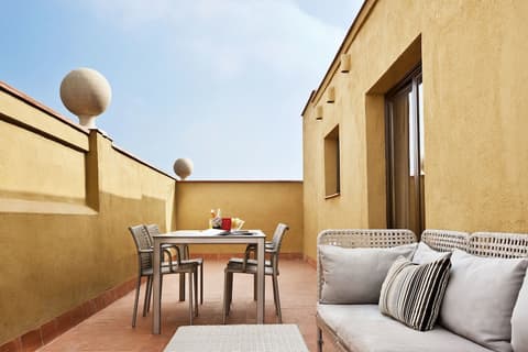 Milà Apartamentos Barcelona, Terrace/patio