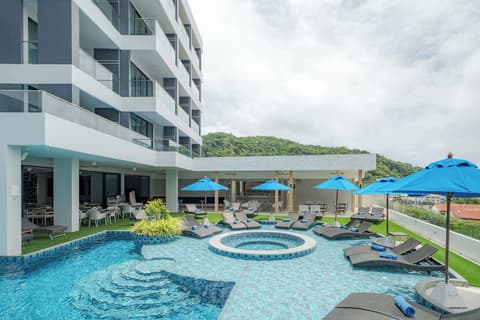 The Yama Hotel Phuket, Pool