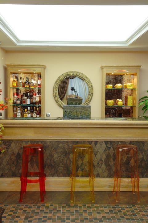 Olympic Fashion Hotels, Reception