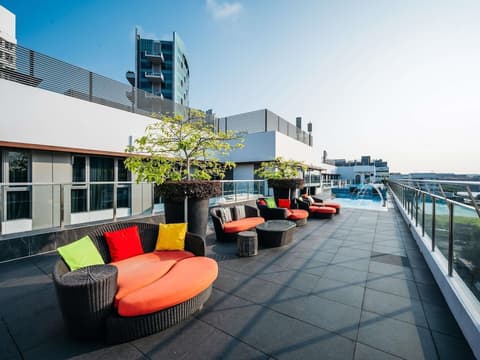 Mercure Singapore Tyrwhitt, Pool