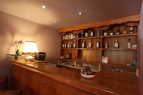 Hotel le Lonca, Reception