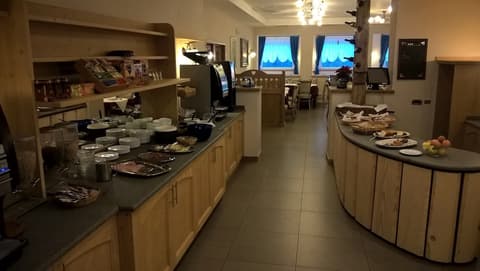 Park Hotel Avisio, Buffet