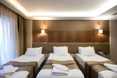GK Regency Suites, 