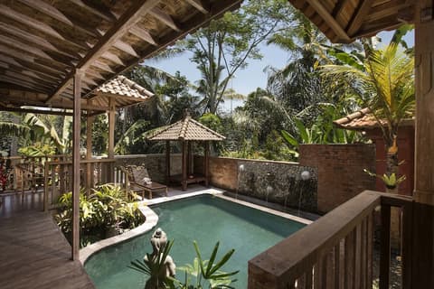 Pondok Sebatu Villa, Room