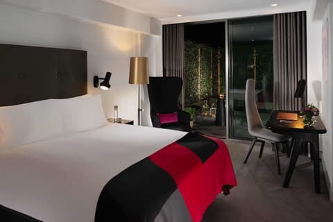 Sea Containers London, Room