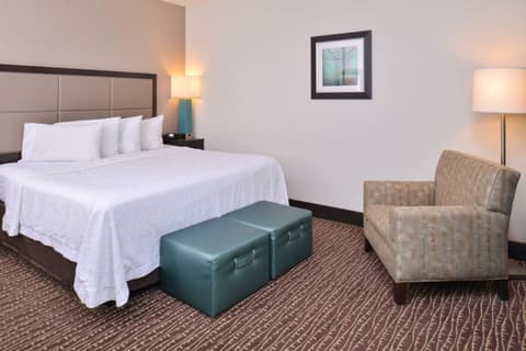 Hampton Inn & Suites Bend, Room
