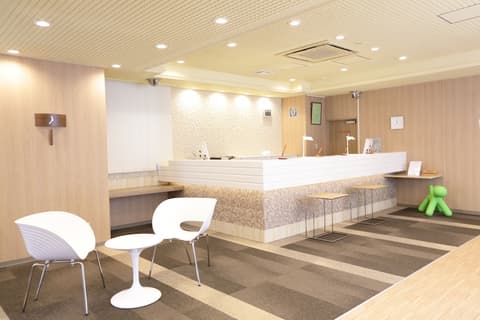 Hotel Green Mark, Reception