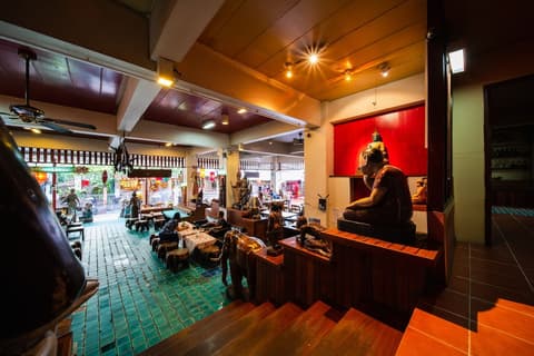 Wild Orchid Villa Bangkok, Front of property