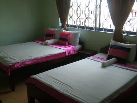 Bun Kao Guest House, Room