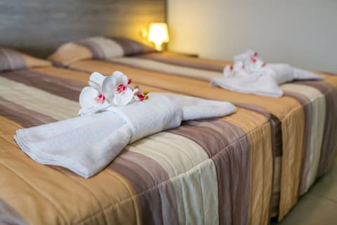 Crystallo Apartments, Room