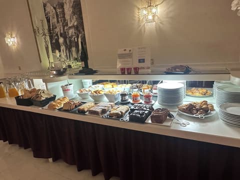 Grand Hotel Bellevue - adults only, Breakfast buffet