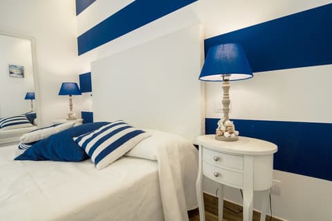 Hotel Nautilus, Room