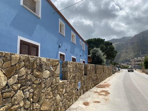 B&B Pelagos, Exterior