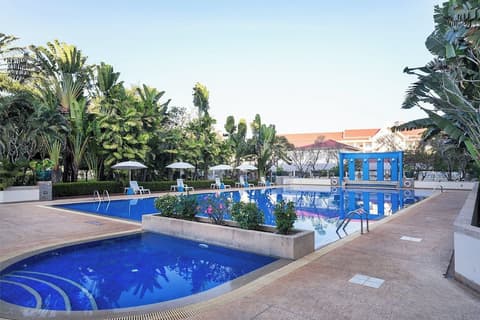 Somerset Vientiane, Pool