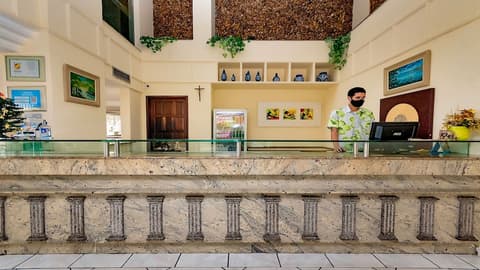 Yak Beach Hotel Ponta Negra, Reception