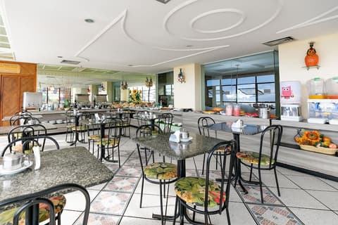 Yak Beach Hotel Ponta Negra, Breakfast area