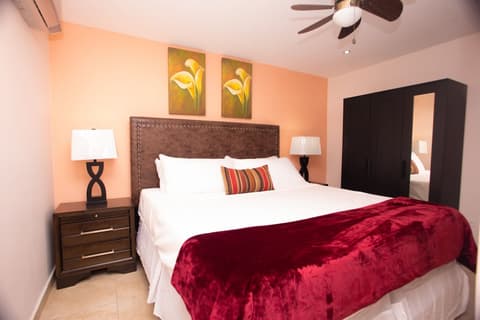 Diamond Gem Residence, Room