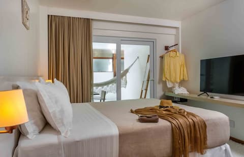 AQUA BY SAMBASS, Room