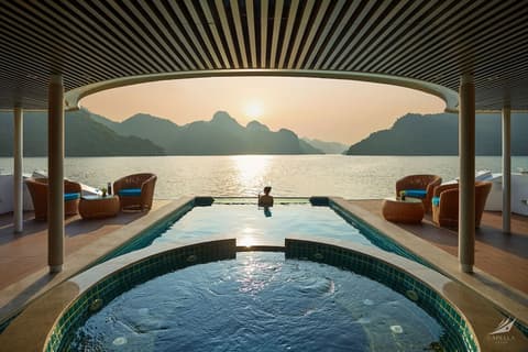 Halong CAPELLACRUISE - Member of Lyra Cruise Collection, Pool
