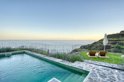 Socalco Nature Calheta, Pool