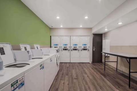 WoodSpring Suites Bellflower - Los Angeles, Property amenity