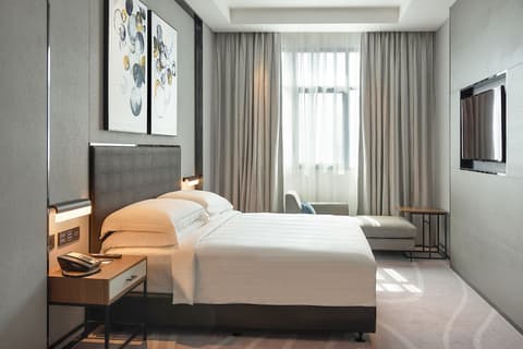 Asiana Grand Hotel, Room