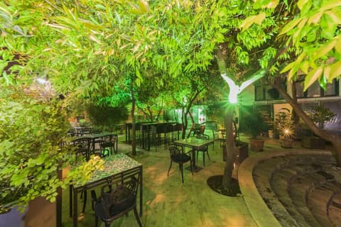 Excellent Hotel Room Near Hadrian s Gate, Room