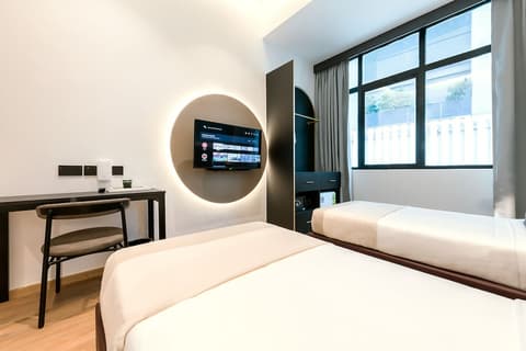 Owen House by Habyt, Room