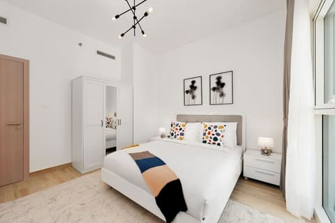 Maison Privee - Chic Apt on Yas Island cls to ALL Main Attractions, Room