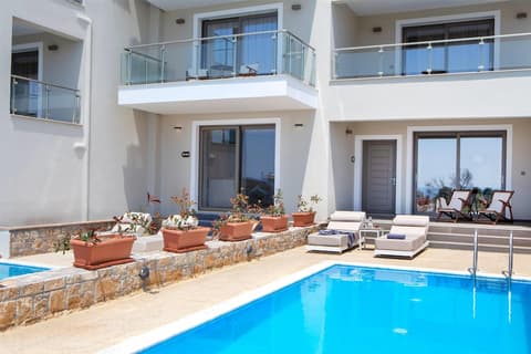 Ajul Luxury Hotel & Spa Resort, a Registry Collection Hotel, Room