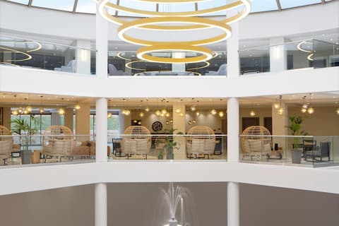 Ajul Luxury Hotel & Spa Resort, a Registry Collection Hotel, Lobby