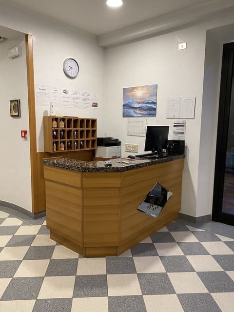 Hotel Ferrara, Reception