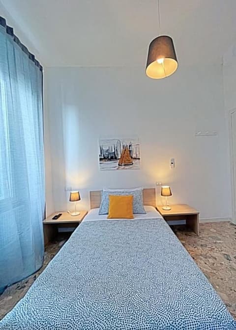 PIT STOP CIAMPINO STATION, Room