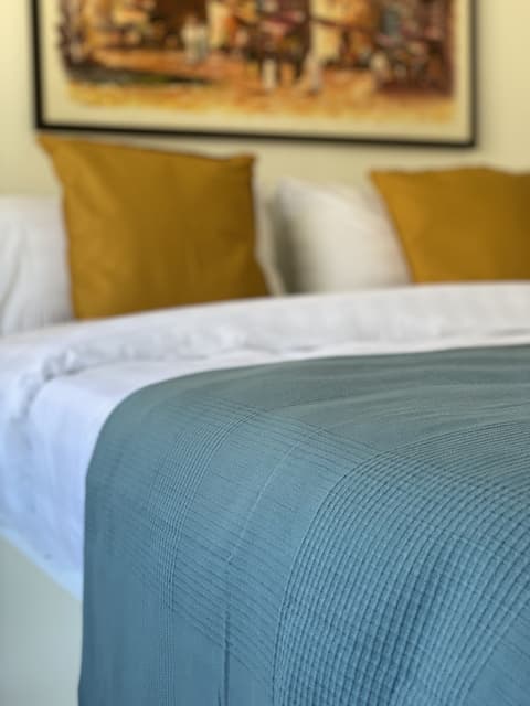 Lemon Tree Residence, Room