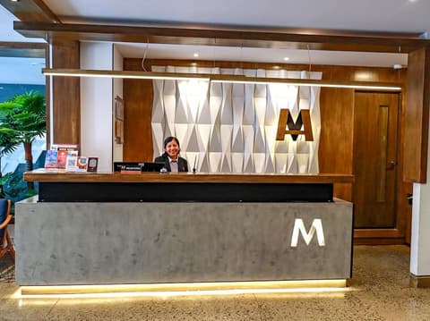 Madero Hotel & Suites, Reception