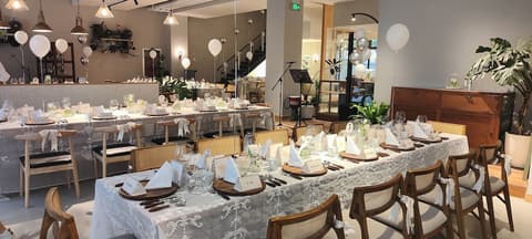 Timeless Boutique House, Restaurant