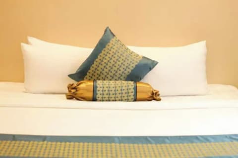 BLOOMING SUITES, Room