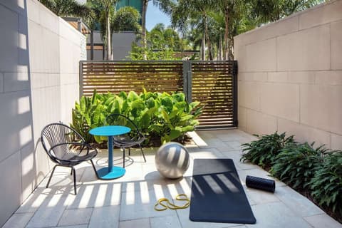 Conrad Orlando at Evermore, Room