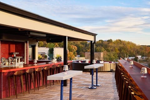 The Radical Asheville, Tapestry Collection by Hilton, Bar (on property)