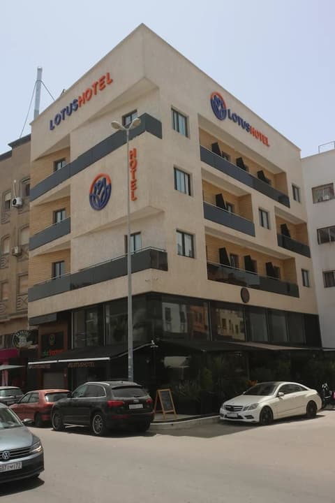 Lotus Hôtel Casa Nearshore, Front of property