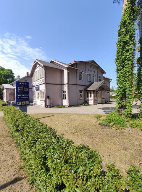Hotel Elīna, Front of property