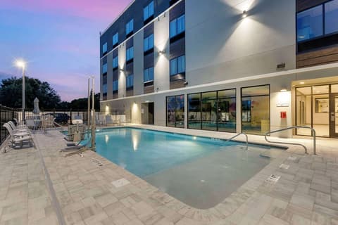 Best Western Plus Winter Haven Inn & Suites , Outdoor pool