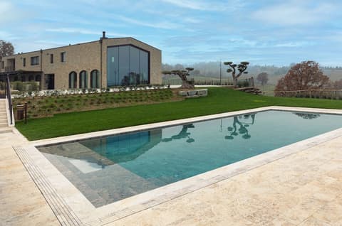 COUNTRY HOUSE OLIVETO SUL LAGO, Outdoor pool