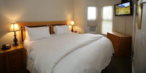 Times Square Suites Hotel, Room