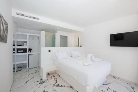 Bianco a Nero Mykonos, Room