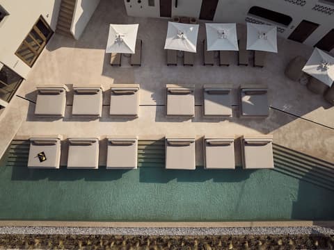 Omeon Mykonos, Outdoor pool