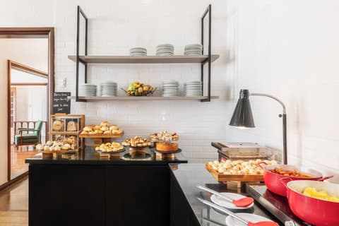 DELPLAZA Timbiras São Paulo, Breakfast meal