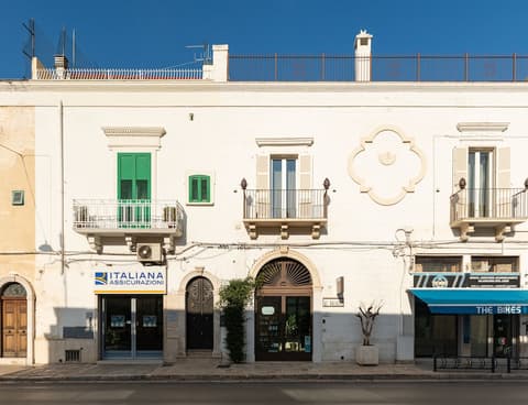 Al Palazzo La Dimora, Front of property