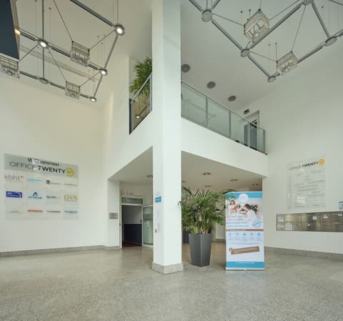 Trip Inn Düsseldorf Neuss, Interior entrance