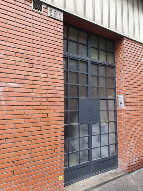 Chez Pepe Merle, Front of property